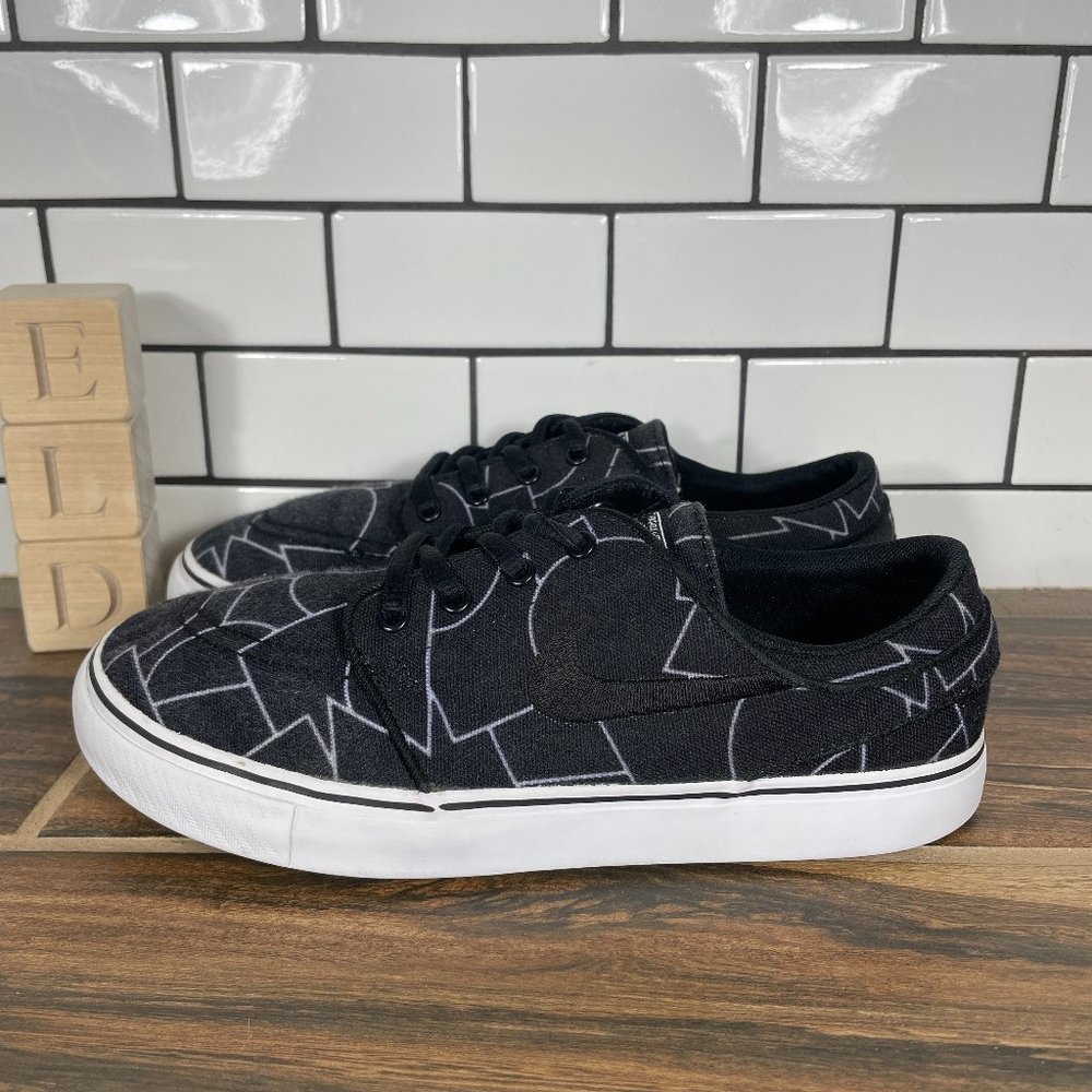 Nike SB Stefan Janoski Youth Boy's Size 3Y Shoes Black Canvas Skate Sneakers